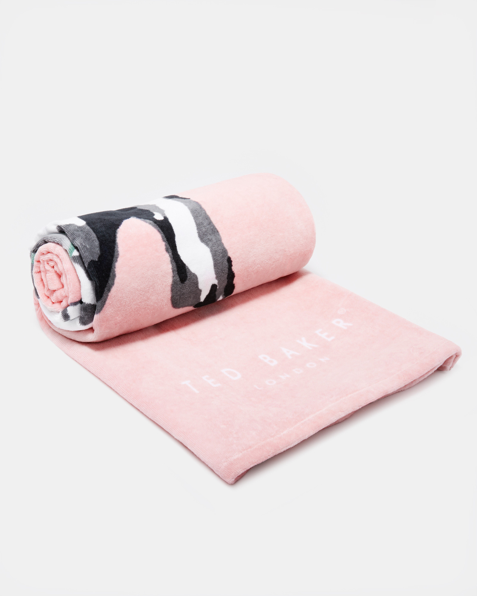 TOWELZE Bulldog cotton beach towel