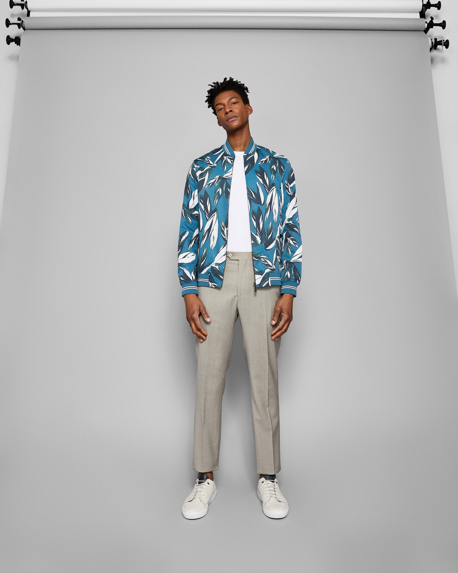 TOTH Leaf print bomber jacket