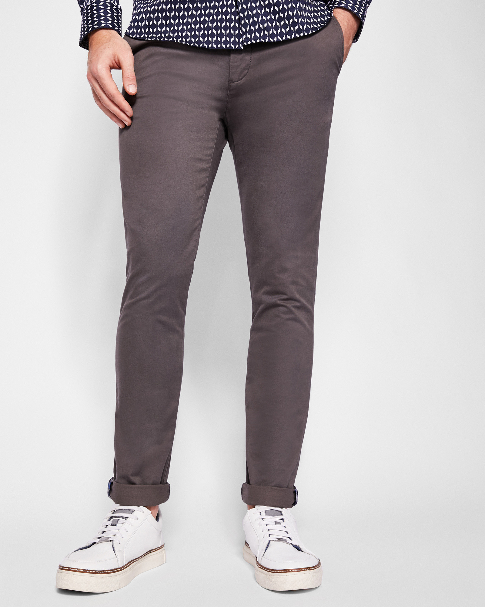 TAPCOR Tapered fit cotton chinos