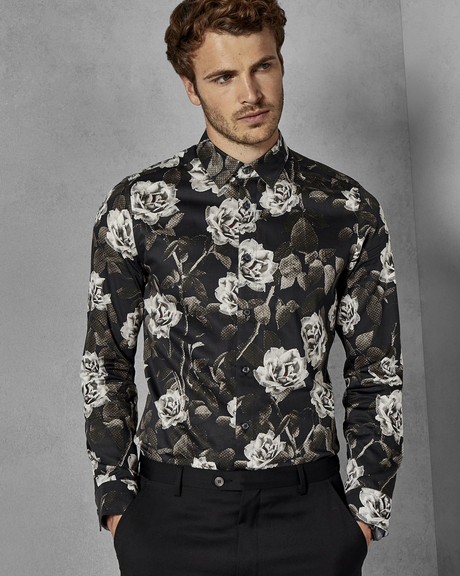 FAMAIZE Leaf print skinny fit cotton shirt