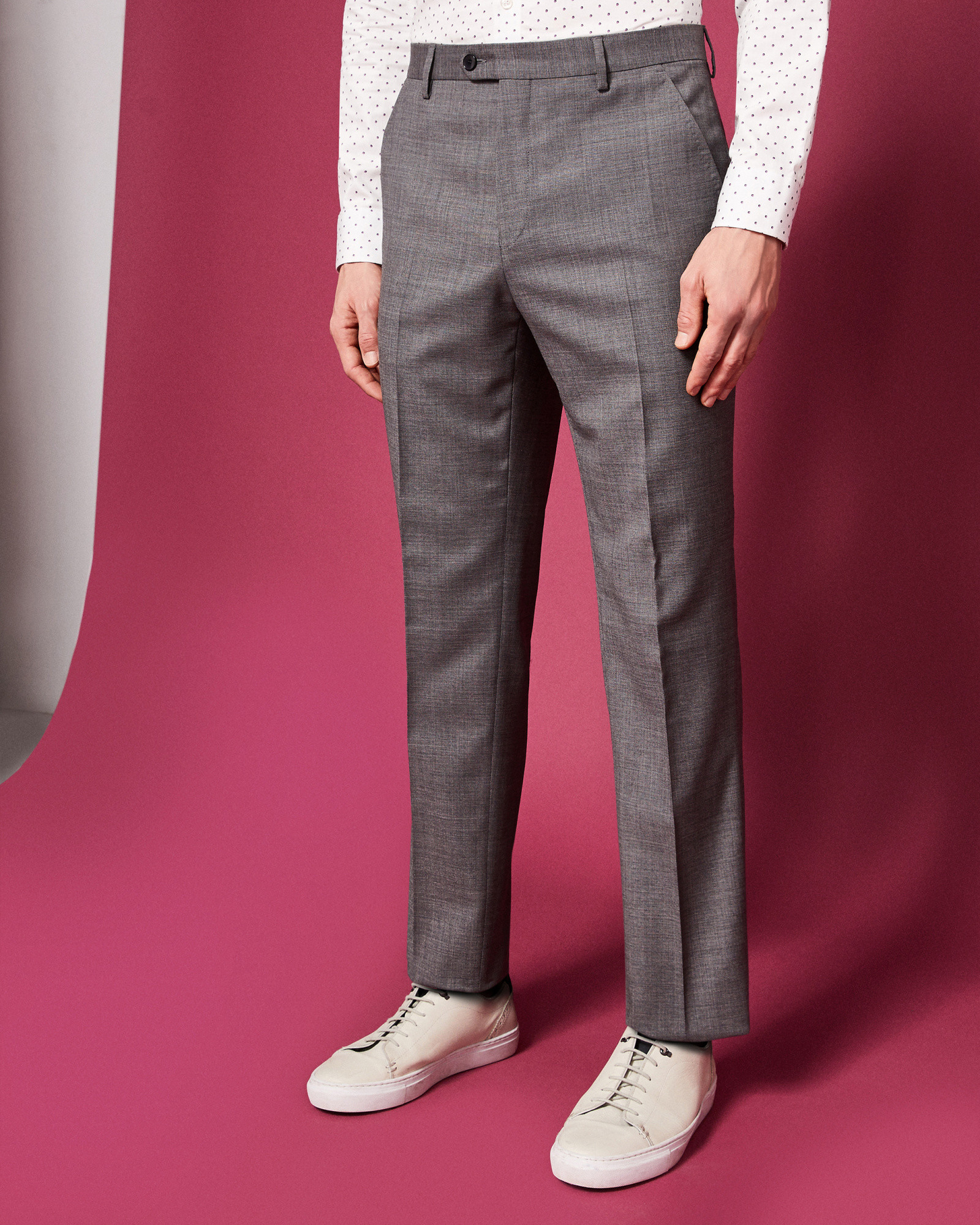 STRONGT Slim fit plain wool pants