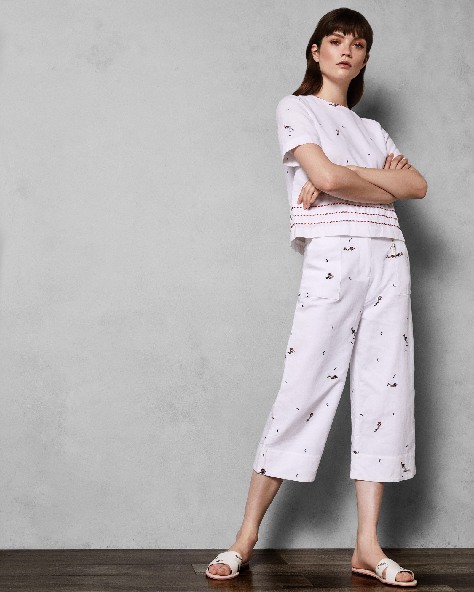 TRILLAA Stitch detail culottes