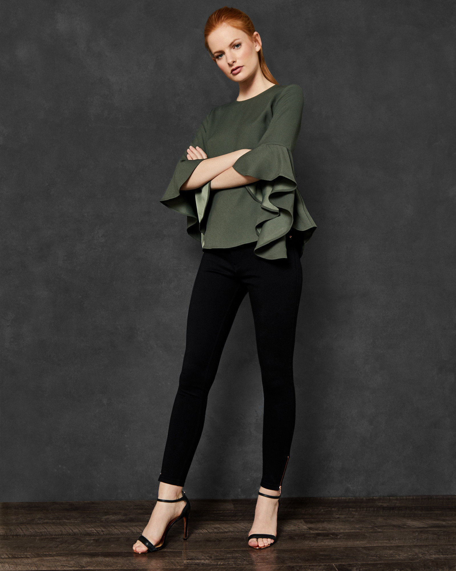 JUULA Waterfall sleeve top