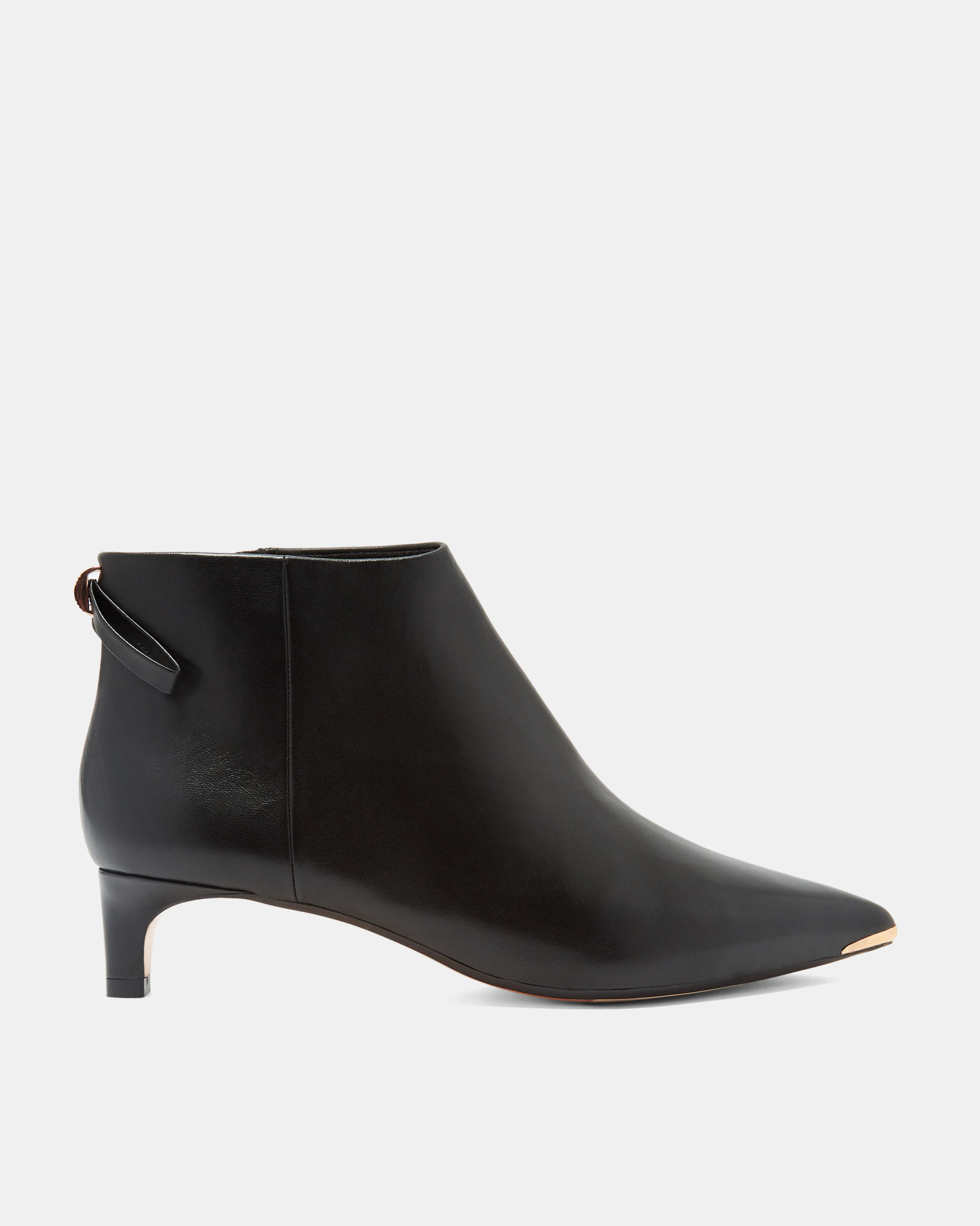 AMAEDI Kitten heel ankle boots