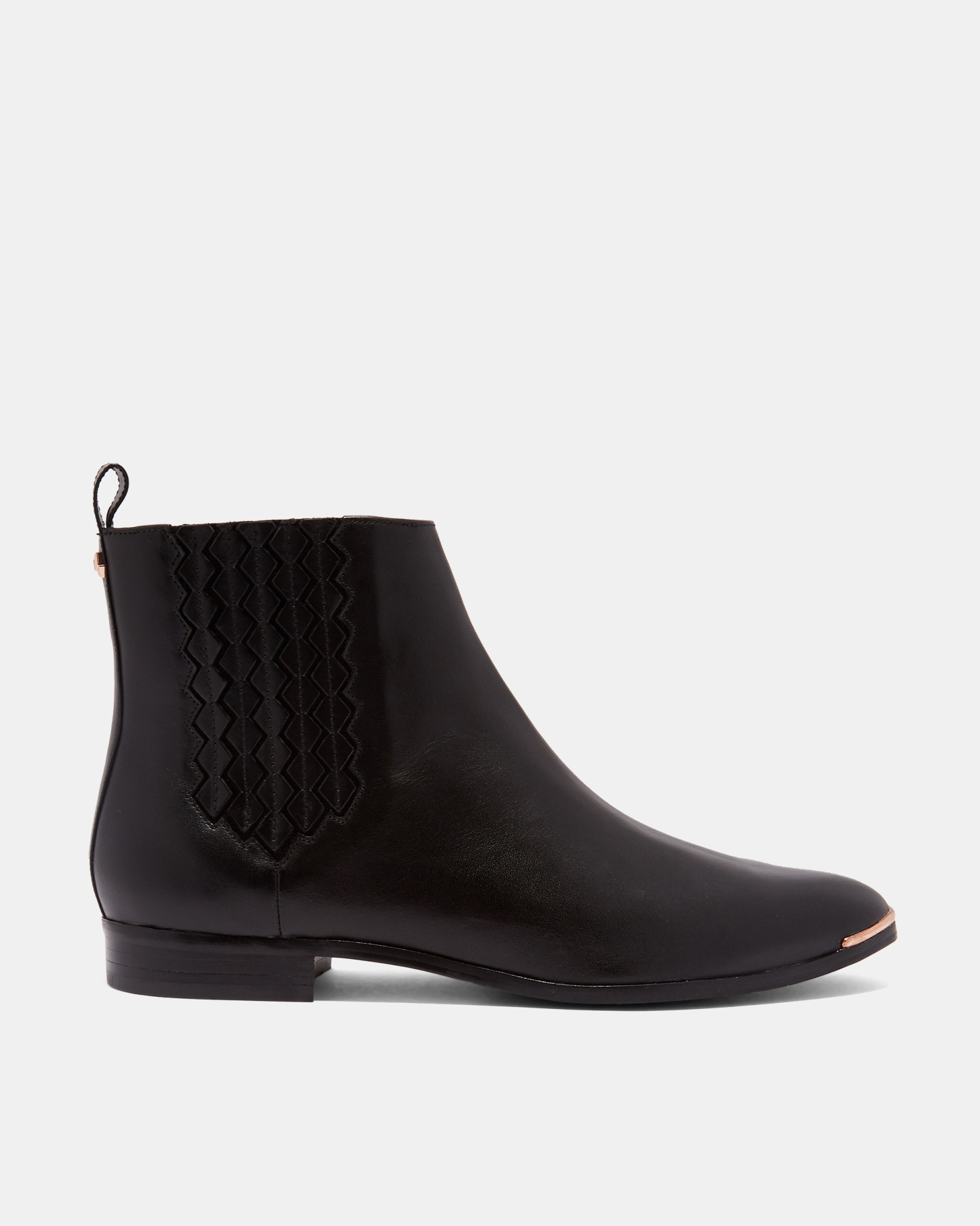 LIVECA Elastic detail leather ankle boots